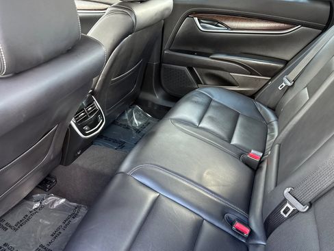 Used 2019 Cadillac XTS Luxury image 12