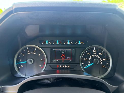 Used 2018 Ford F150 XLT w/ Equipment Group 302A Luxury AWD/4WD image 21