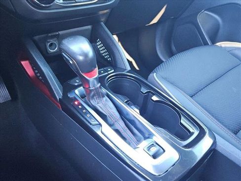 Used 2022 Chevrolet TrailBlazer RS image 12