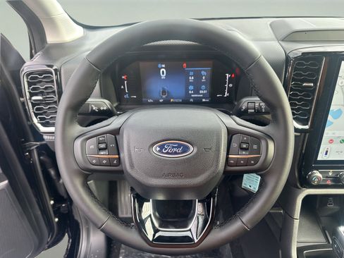 New 2025 Ford Ranger XLT w/ Chrome Accent Package AWD/4WD image 12