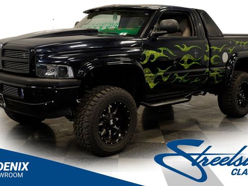 Used 1995 Dodge Ram 1500 Truck 4x4 Regular Cab image 1