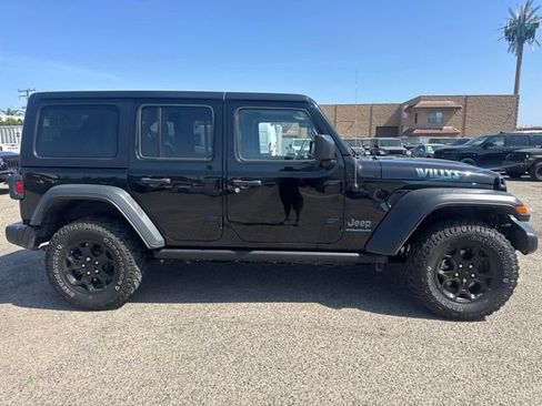 Used 2023 Jeep Wrangler Unlimited w/ Cold Weather Group AWD/4WD image 4