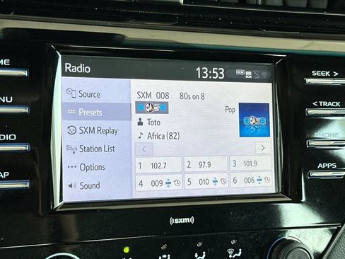 Used 2020 Toyota Camry LE FWD image 17