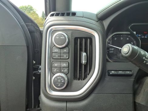 Used 2021 GMC Sierra 1500 Denali w/ Technology Package AWD/4WD image 14