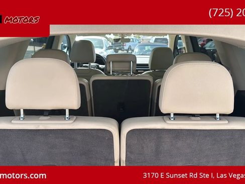 Used 2017 Audi Q7 3.0T Prestige w/ Prestige Package image 13