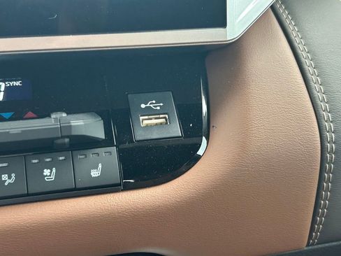 Used 2025 Toyota Tundra 1794 Edition AWD/4WD image 42