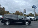 New 2025 Chrysler Pacifica Select w/ Uconnect Theater Family Group image 4