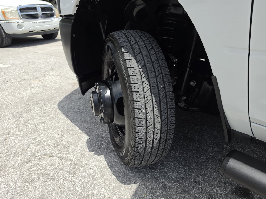 Certified 2025 RAM 3500 Tradesman AWD/4WD image 34
