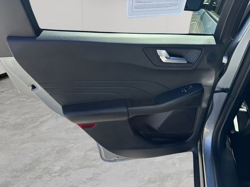 Used 2023 Ford Escape ST-Line Select w/ Tech Pack #2 image 17