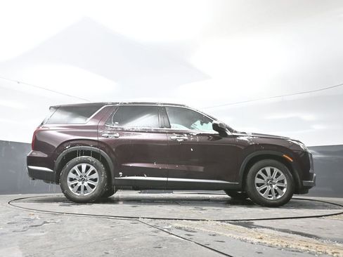 Used 2024 Hyundai Palisade SEL FWD image 43