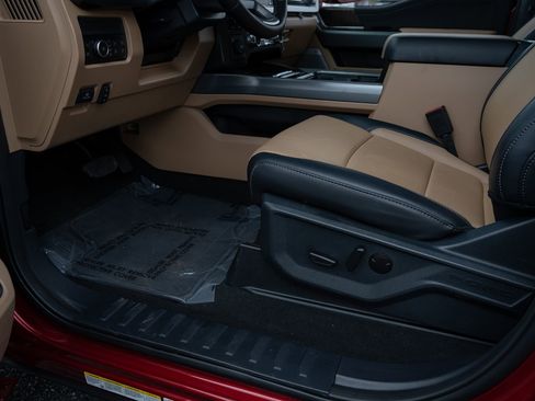 Used 2026 Ford F450 Lariat image 33