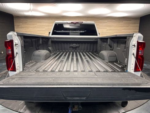 Used 2020 Chevrolet Silverado 3500 LTZ w/ Technology Package image 26