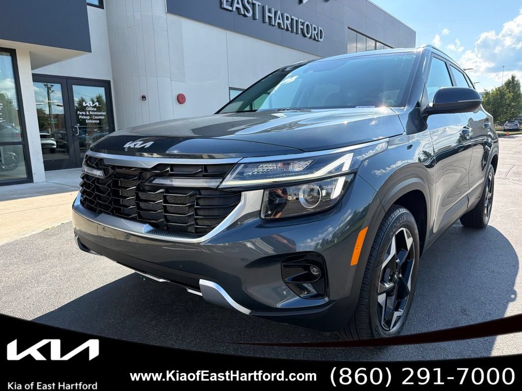 Certified 2024 Kia Seltos EX AWD/4WD image 3