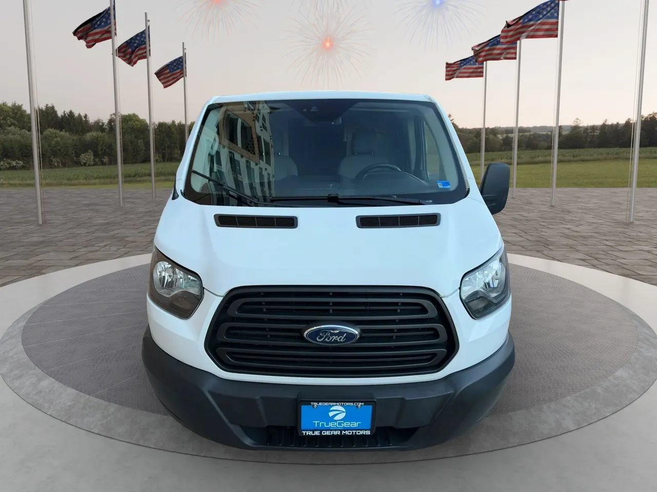 Used 2019 Ford Transit 250 130 Low Roof RWD image 11