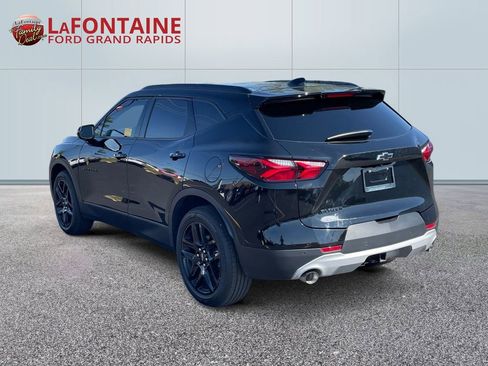 Used 2019 Chevrolet Blazer LT FWD image 5