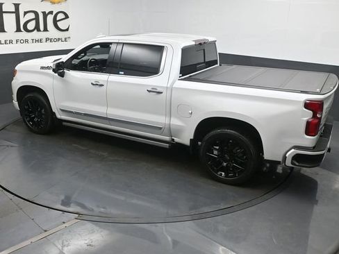 Used 2023 Chevrolet Silverado 1500 High Country w/ Technology Package AWD/4WD image 41