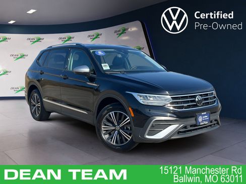 Certified 2024 Volkswagen Tiguan Wolfsburg Edition image 1