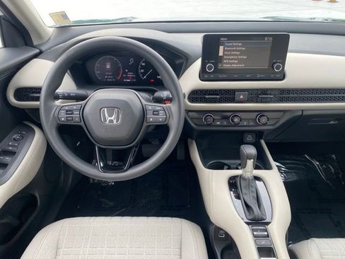 Certified 2023 Honda HR-V LX image 15