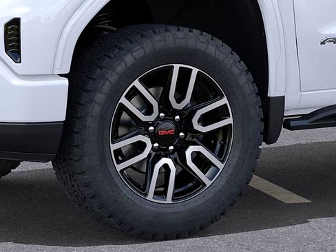 New 2026 GMC Sierra 1500 AT4 w/ Technology Package AWD/4WD image 9