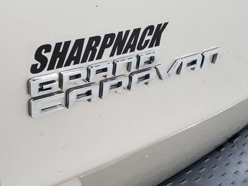 Used 2012 Dodge Grand Caravan SE image 23