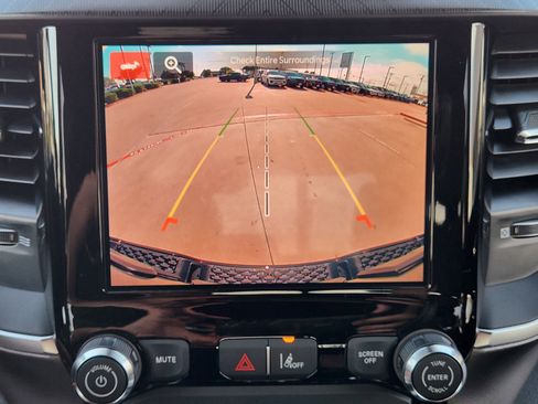 New 2026 RAM 1500 Express AWD/4WD image 16