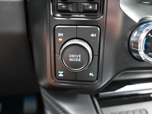 New 2026 Ford F250 Platinum AWD/4WD image 18