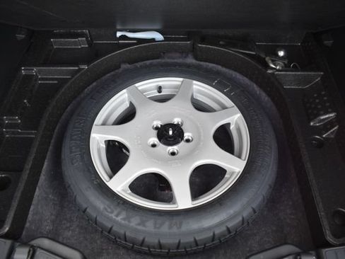 Used 2020 Ford Escape Titanium AWD/4WD image 45