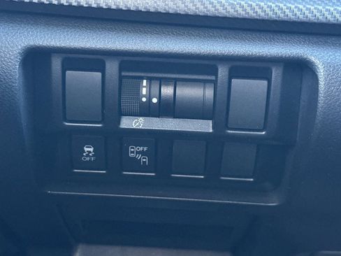 Used 2022 Subaru Impreza 2.0i Sport image 36