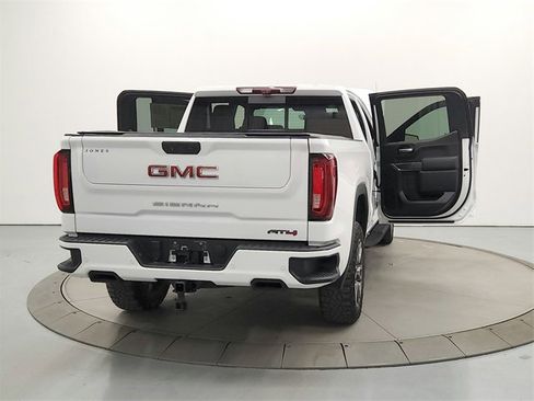Used 2022 GMC Sierra 1500 AT4 w/ AT4 Premium Package image 14
