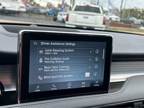 Used 2022 Lincoln Corsair FWD w/ Equipment Group 101A image 33