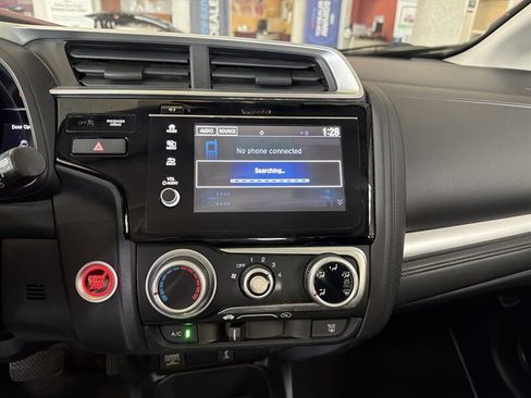 Used 2018 Honda Fit EX image 14