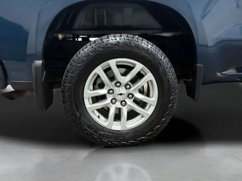 Used 2019 Chevrolet Silverado 1500 RST w/ All-Star Edition AWD/4WD image 28