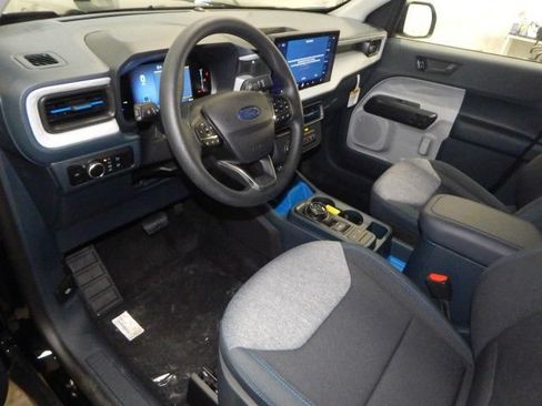 New 2025 Ford Maverick XLT w/ Equipment Group 302A AWD/4WD image 15