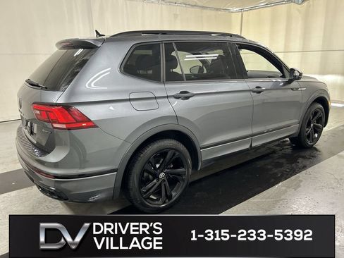 Certified 2024 Volkswagen Tiguan SE R-Line AWD/4WD image 2