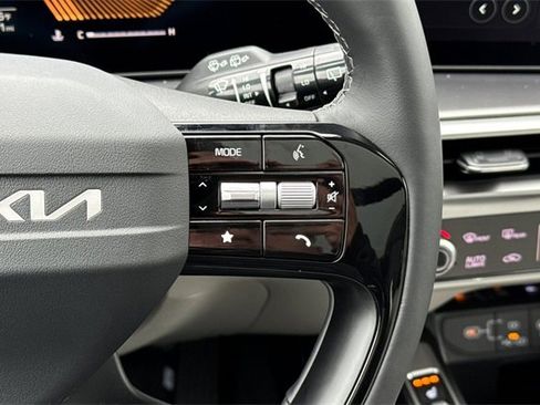 New 2026 Kia Sorento S image 31