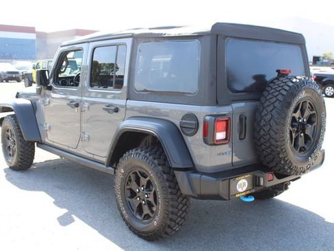 Used 2023 Jeep Wrangler Unlimited w/ Cold Weather Group AWD/4WD image 6