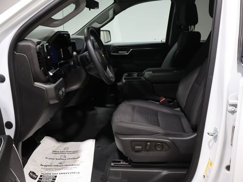 Used 2023 Chevrolet Silverado 1500 LT image 10