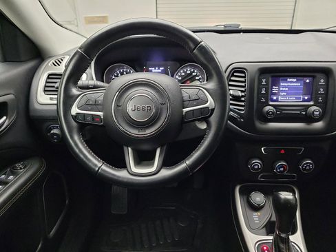 Used 2017 Jeep Compass Latitude AWD/4WD image 22