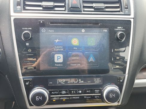 Used 2018 Subaru Outback 2.5i Limited image 25