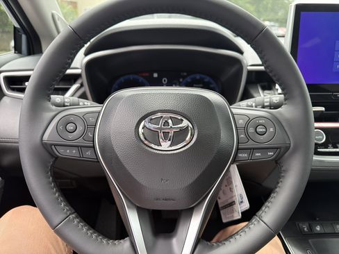 New 2026 Toyota Corolla Cross XLE AWD/4WD image 17