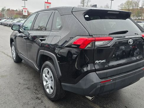 Used 2024 Toyota RAV4 LE image 5