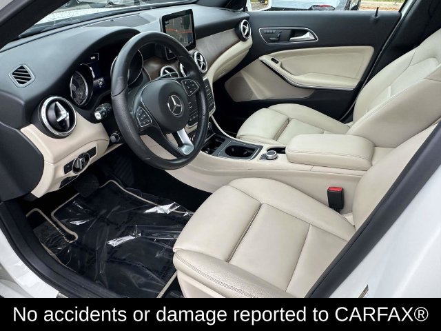 Used 2017 Mercedes-Benz GLA 250 4MATIC image 2