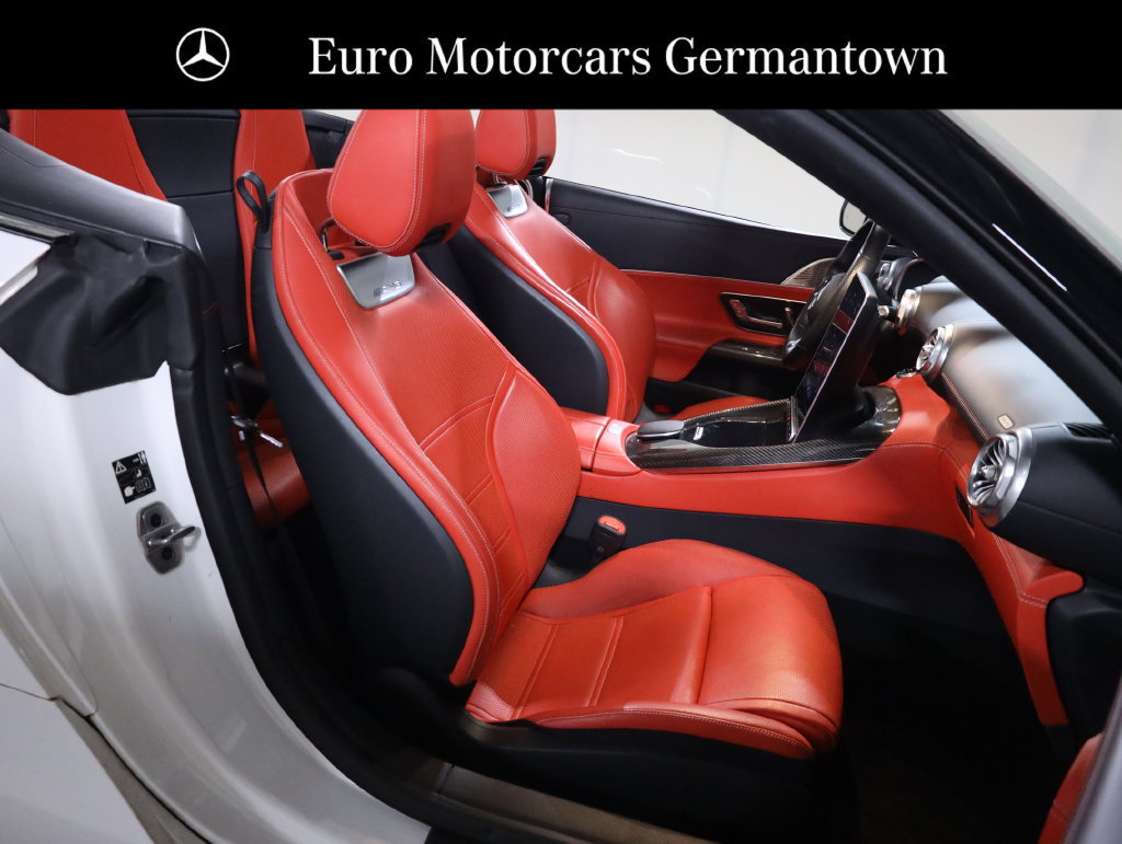 Certified 2022 Mercedes-Benz SL 55 AMG 4MATIC w/ Driver Assistance Package image 50