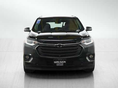 Used 2020 Chevrolet Traverse Premier w/ Redline Edition AWD/4WD image 6