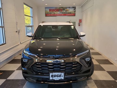 Used 2025 Chevrolet TrailBlazer ACTIV w/ Convenience Package image 7