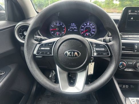 Used 2021 Kia Forte Sedan FWD image 22