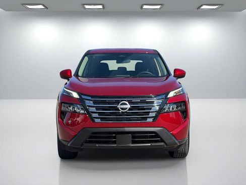 Used 2025 Nissan Rogue SV image 9