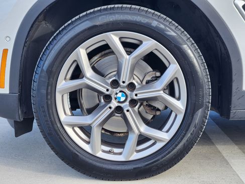 Used 2024 BMW X3 xDrive30i w/ Premium Package w/ZPA image 11