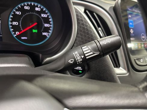 Used 2024 Chevrolet Malibu LT image 21