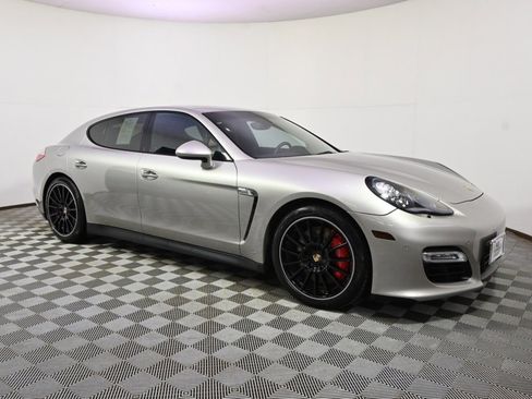 Used 2013 Porsche Panamera GTS image 8